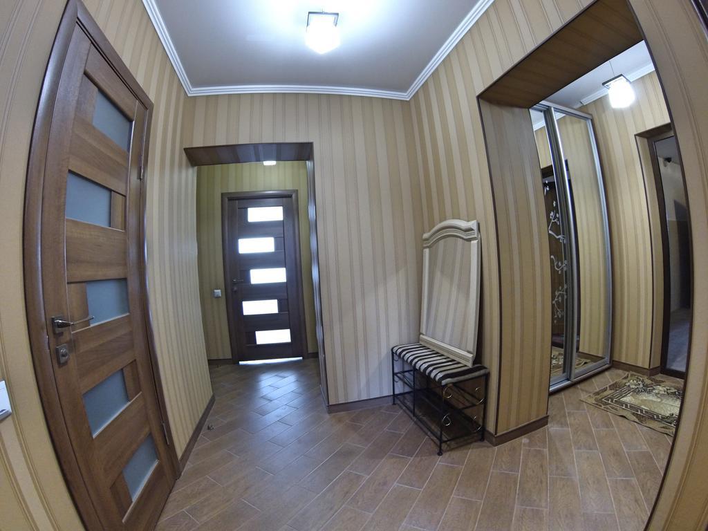Apartmán Naberezhnaya Roshen Vinnycja Exteriér fotografie