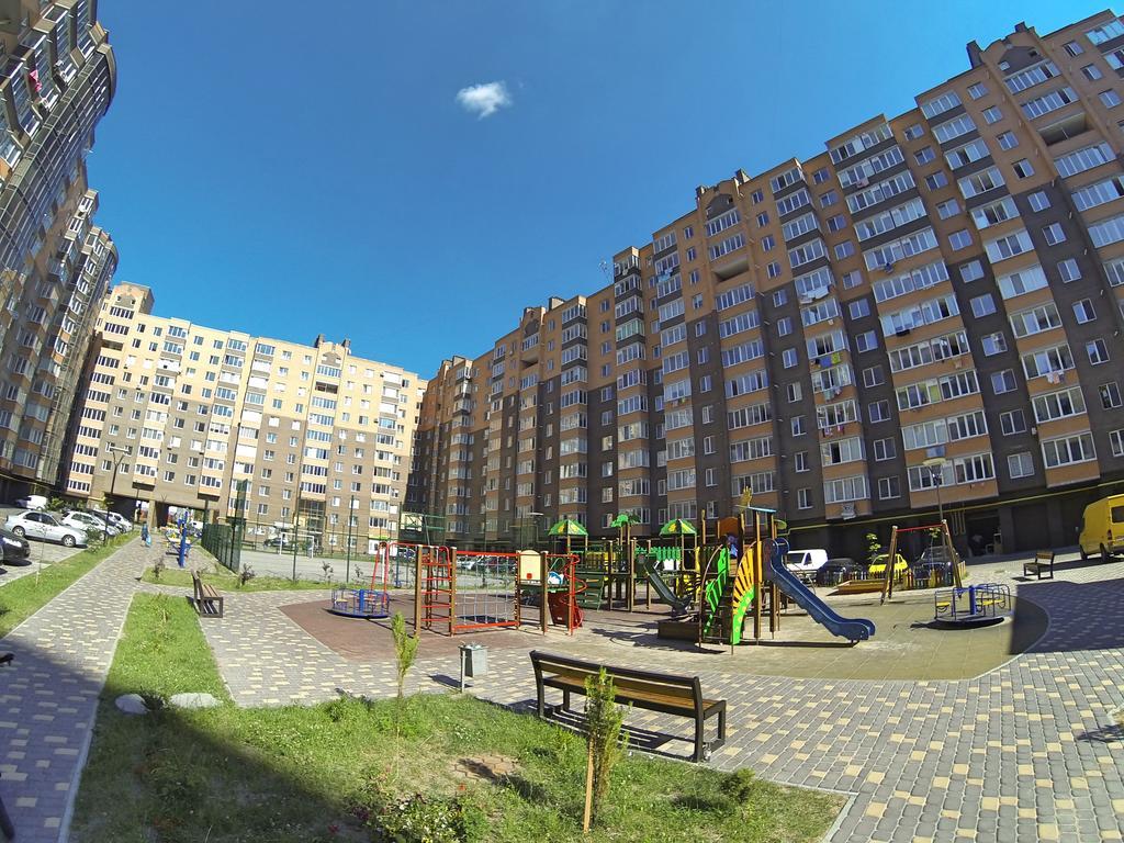 Apartmán Naberezhnaya Roshen Vinnycja Exteriér fotografie
